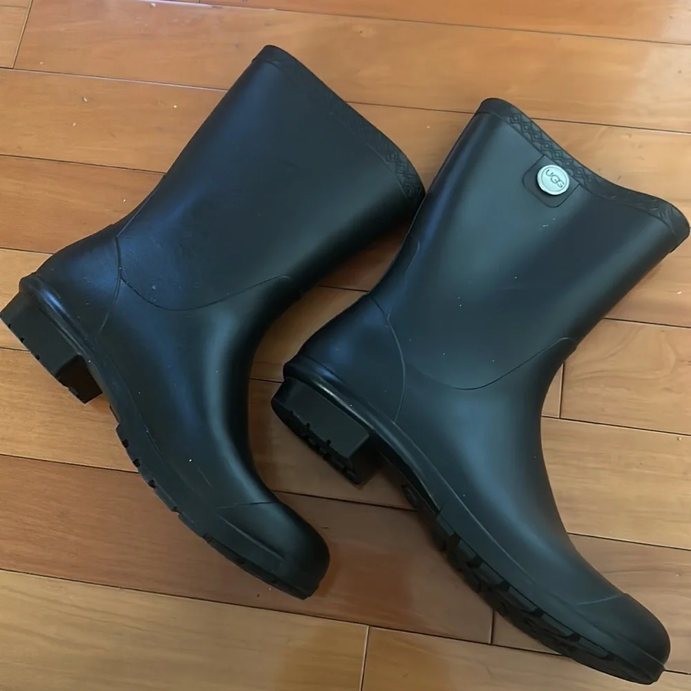 Ugg black rain boots size 10